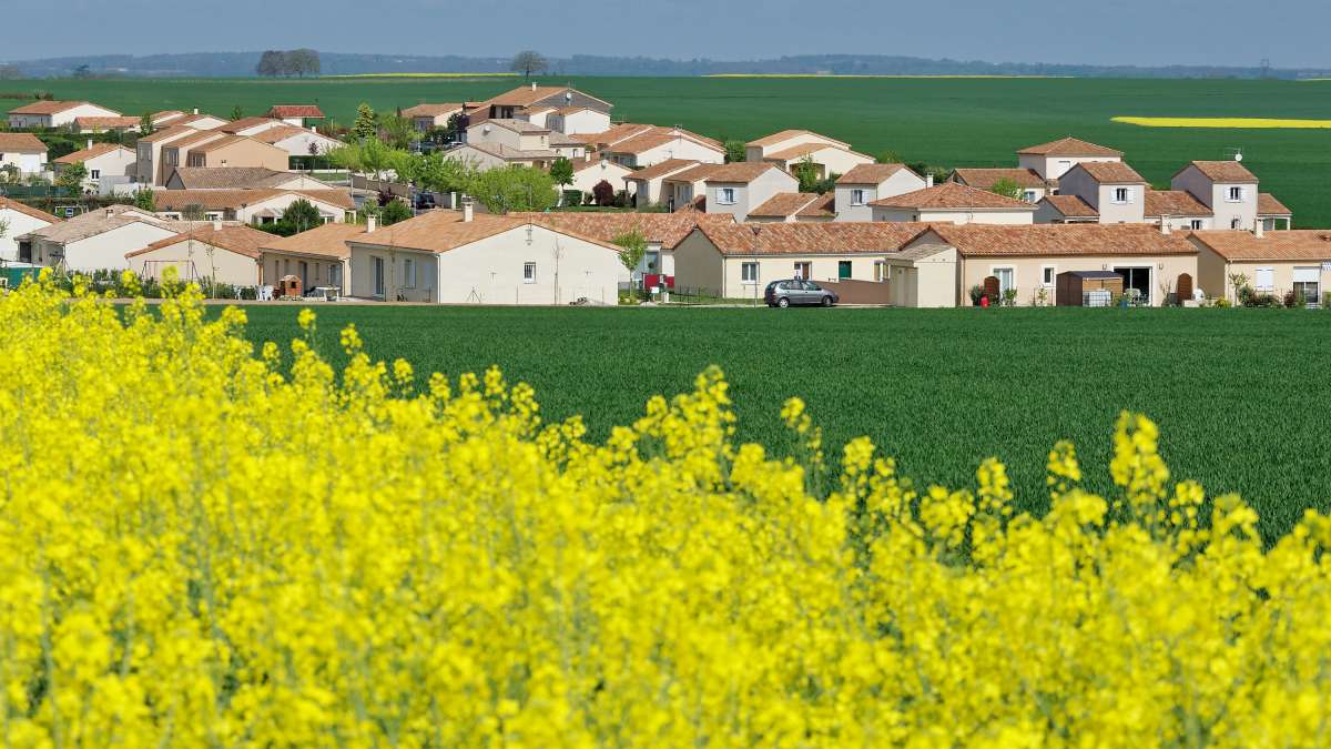 La proposition de loi TRACE – Trajectoire de réduction de l’artificialisation concertée avec les élus locaux